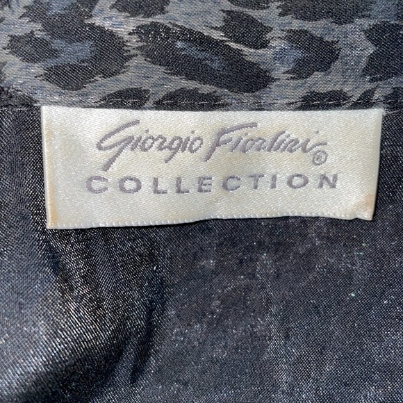 Leopard print button down shirt, women’s size XL - Picture 8 of 9